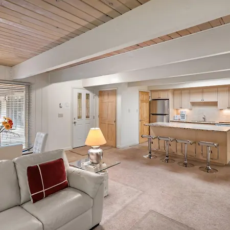 Chateau Chaumont Unit 9, Second-Floor Corner Condominium With Prime Location In Aspen-3